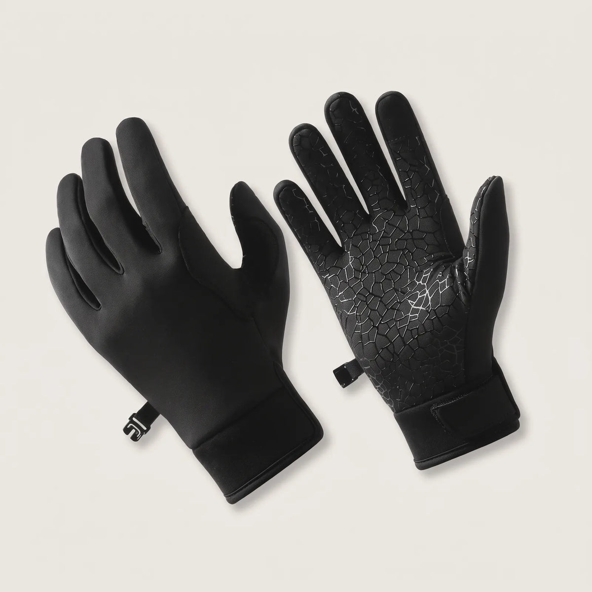BergHeat Nimble cycling gloves in Black, back of hand and palm